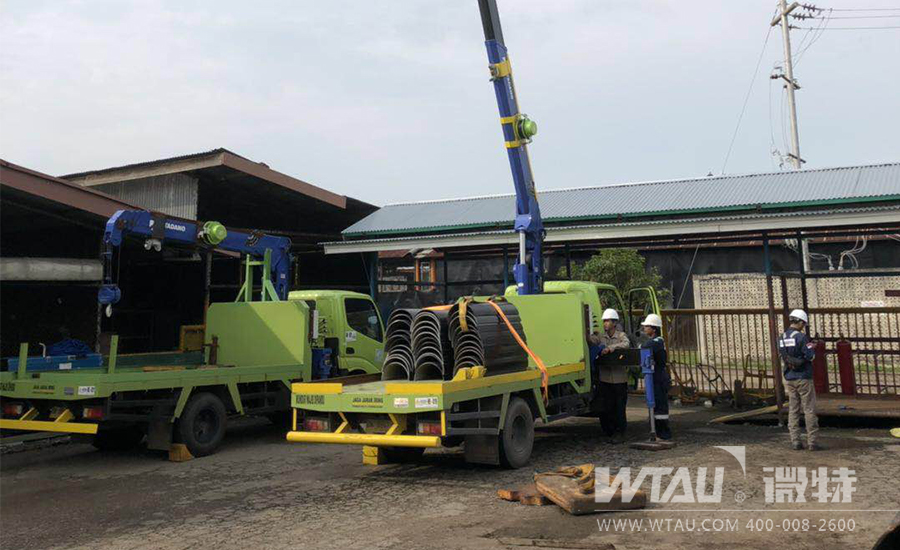 給雪佛龍所屬汽車(chē)吊安裝力矩限制器